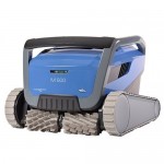 Baseino valymo robotas Dolphin SUPREME M600  (dugnas, sienos ir vandens linija; dvigubas kombinuotas filtro krepšelis + 2 panelės, CB+PVC šepetys, vežimėlis, programėlė)